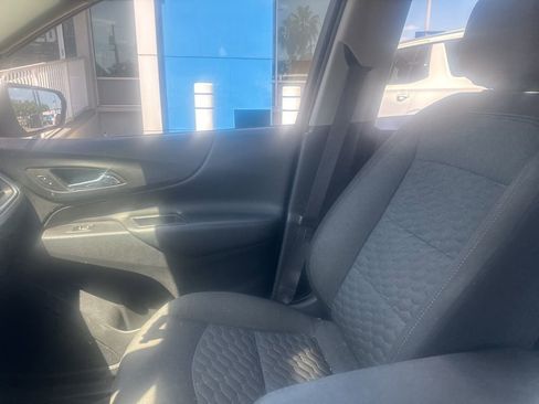 Used 2019 Chevrolet Equinox LT image 18