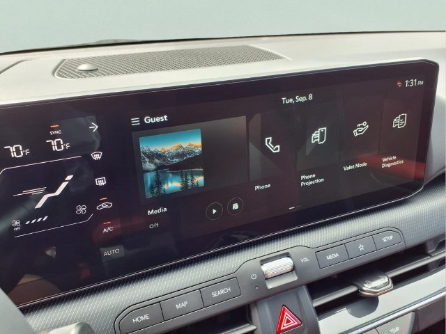 New 2026 Kia K4 GT-Line FWD image 4