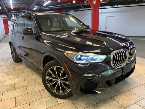 Used 2020 BMW X5 xDrive40i w/ M Sport Package AWD/4WD image 3