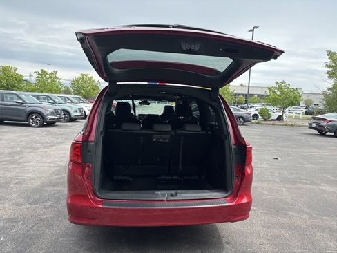 Used 2023 Honda Odyssey Sport image 13