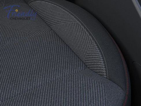 New 2026 Chevrolet Trax RS FWD image 33