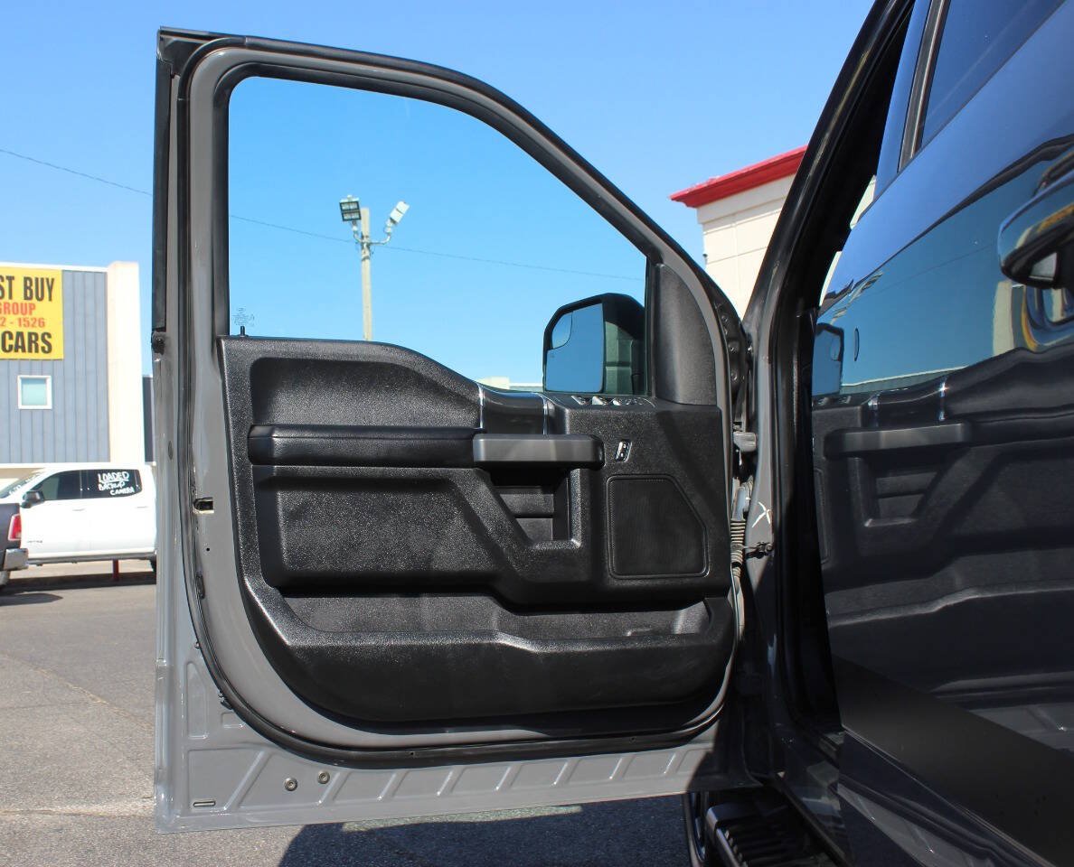 Used 2018 Ford F150 XLT w/ Equipment Group 302A Luxury AWD/4WD image 16