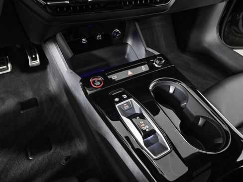 New 2025 Audi S6 e-tron Premium Plus image 18