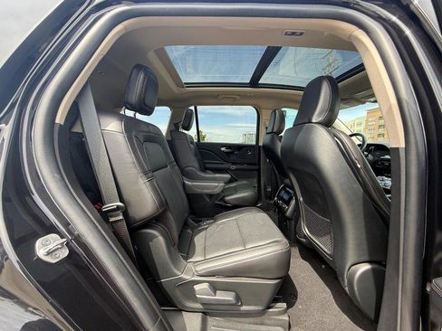 Certified 2022 Lincoln Aviator Reserve w/ Equipment Group 201A AWD/4WD image 7