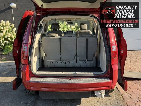 Used 2008 Dodge Grand Caravan SXT FWD image 26
