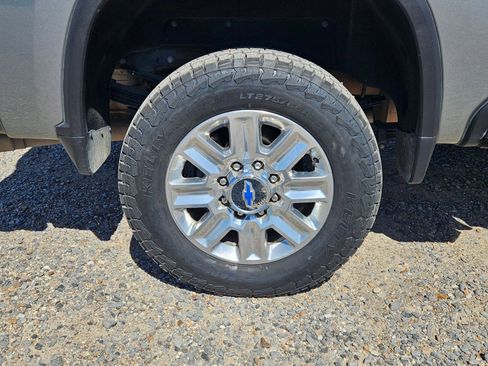 Used 2024 Chevrolet Silverado 3500 High Country w/ High Country Premium Package AWD/4WD image 31