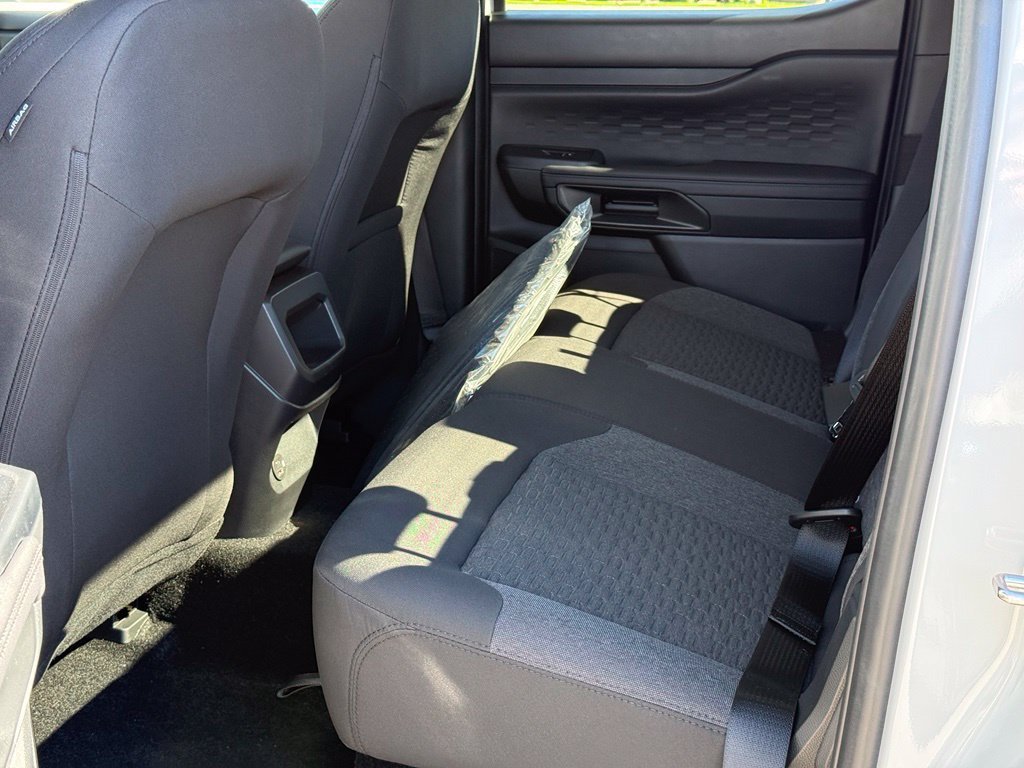 New 2026 Ford Ranger XLT w/ Black Appearance Package RWD image 7