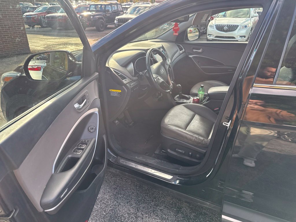 Used 2019 Hyundai Santa Fe XL AWD/4WD image 5