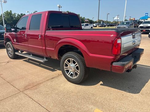 Used 2016 Ford F250 Platinum w/ FX4 Off-Road Package AWD/4WD image 8