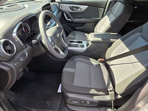 New 2026 Chevrolet Blazer LT image 6