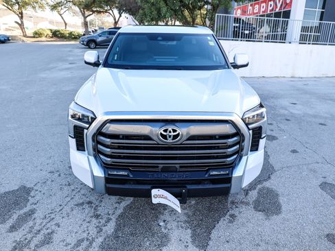 Used 2025 Toyota Tundra Limited image 4