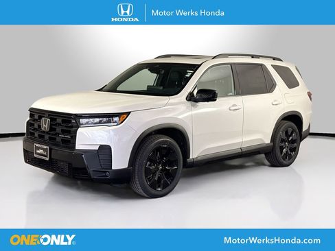 New 2026 Honda Pilot Black Edition image 1
