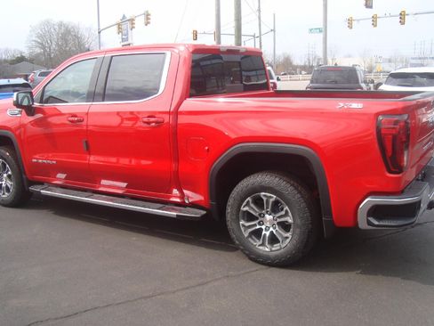 New 2026 GMC Sierra 1500 SLE w/ X31 Off-Road Package AWD/4WD image 6