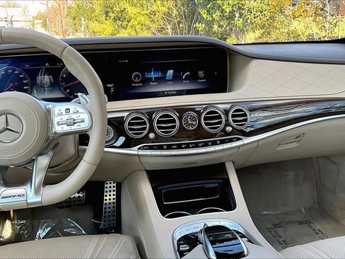 Used 2020 Mercedes-Benz S 63 AMG 4MATIC Sedan image 9
