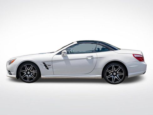 Used 2015 Mercedes-Benz SL 550 image 27