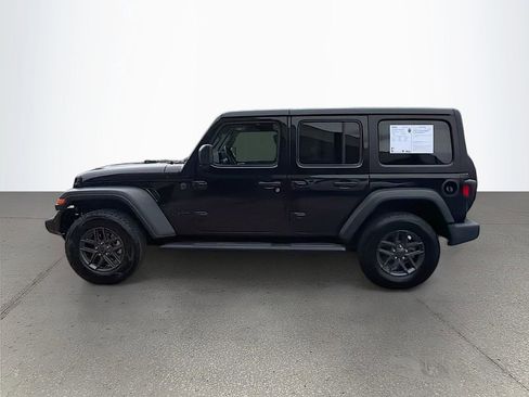 Used 2024 Jeep Wrangler Unlimited Sport AWD/4WD image 7