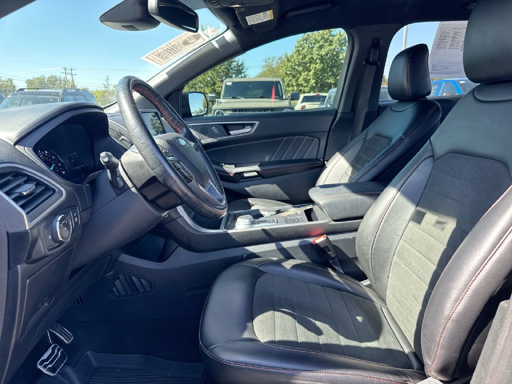 Used 2022 Ford Edge ST-Line AWD/4WD image 19