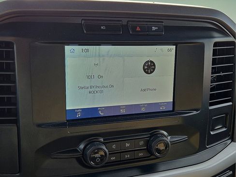 Used 2023 Ford F150 XLT image 28