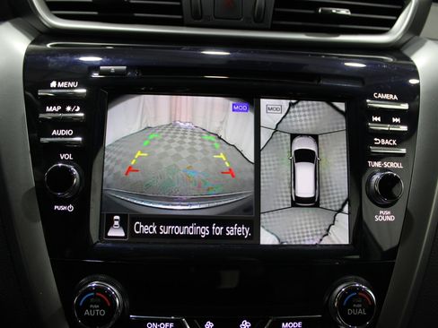 Used 2023 Nissan Murano SL w/ SL Moonroof Package image 22