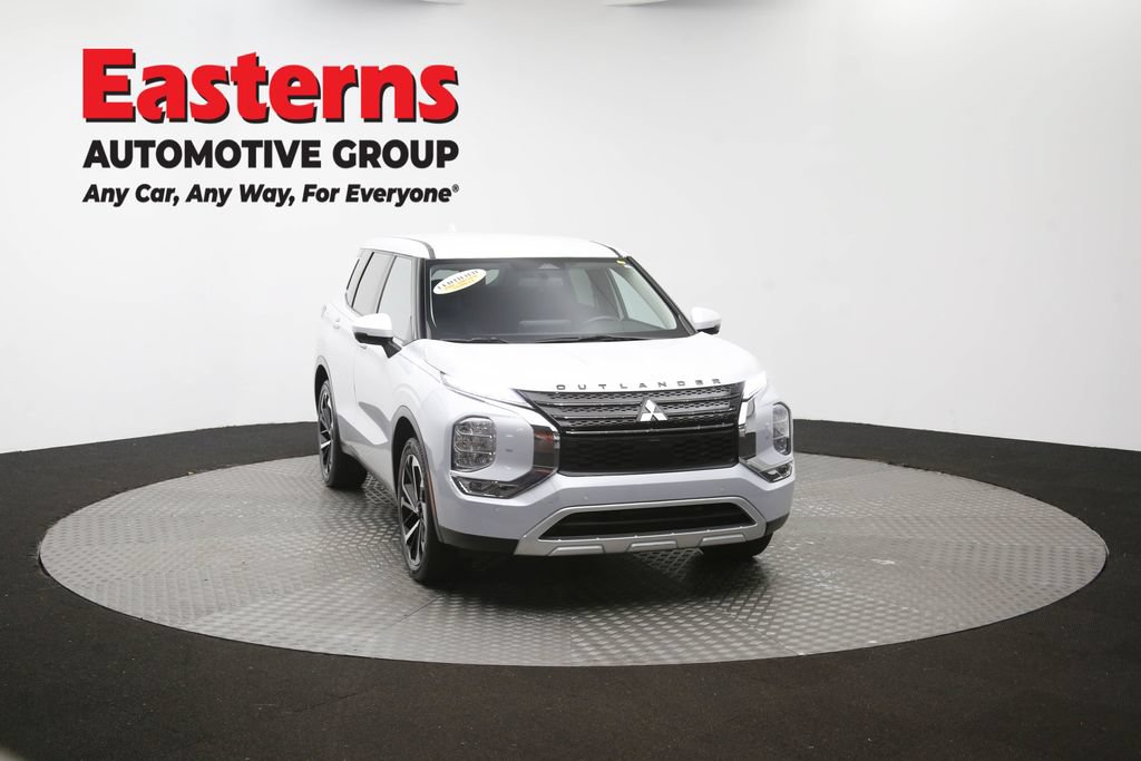 Used 2024 Mitsubishi Outlander SE AWD/4WD image 51
