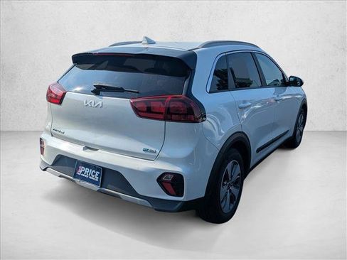 Used 2022 Kia Niro LX FWD image 5