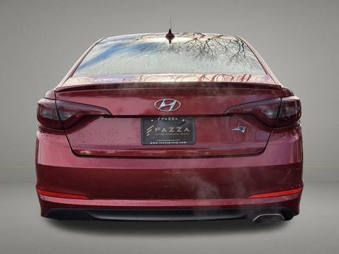 Used 2015 Hyundai Sonata SE image 4