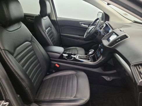 Used 2018 Ford Edge SEL w/ Equipment Group 201A AWD/4WD image 21