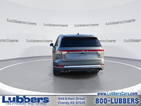 Used 2023 Lincoln Aviator Reserve image 7