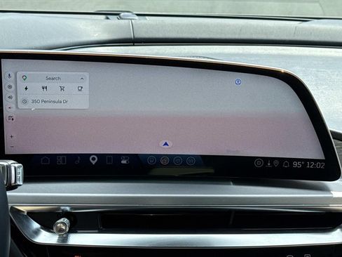Certified 2026 Cadillac Lyriq Signature Luxury AWD/4WD image 12