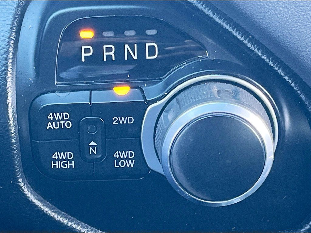 Used 2023 RAM 1500 Big Horn AWD/4WD image 16