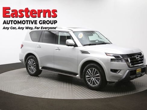 Used 2024 Nissan Armada SL w/ Captain's Chairs Package image 56