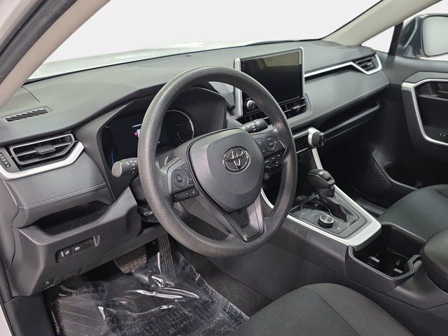 Certified 2025 Toyota RAV4 LE AWD/4WD image 13