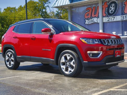 Used 2018 Jeep Compass Limited image 21