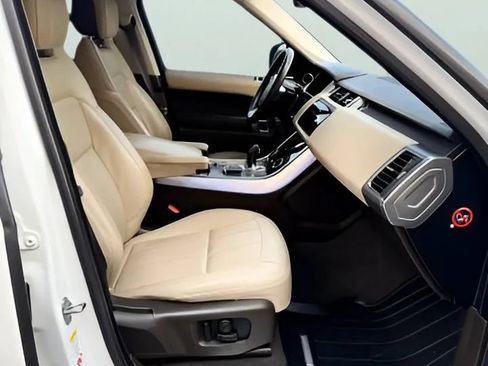 Used 2018 Land Rover Range Rover Sport Supercharged AWD/4WD image 24