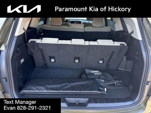 Used 2023 Subaru Ascent Premium w/ Convenience Package AWD/4WD image 11