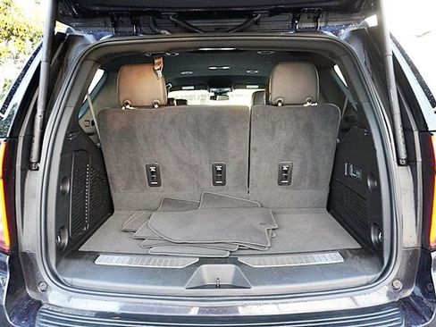 Used 2024 Chevrolet Tahoe Premier image 16