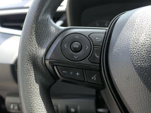 Used 2023 Toyota Corolla LE FWD image 15