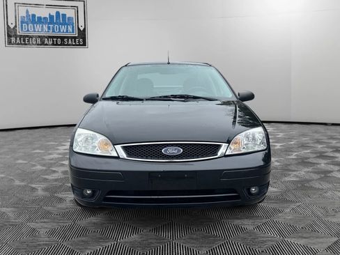 Used 2007 Ford Focus SE image 3
