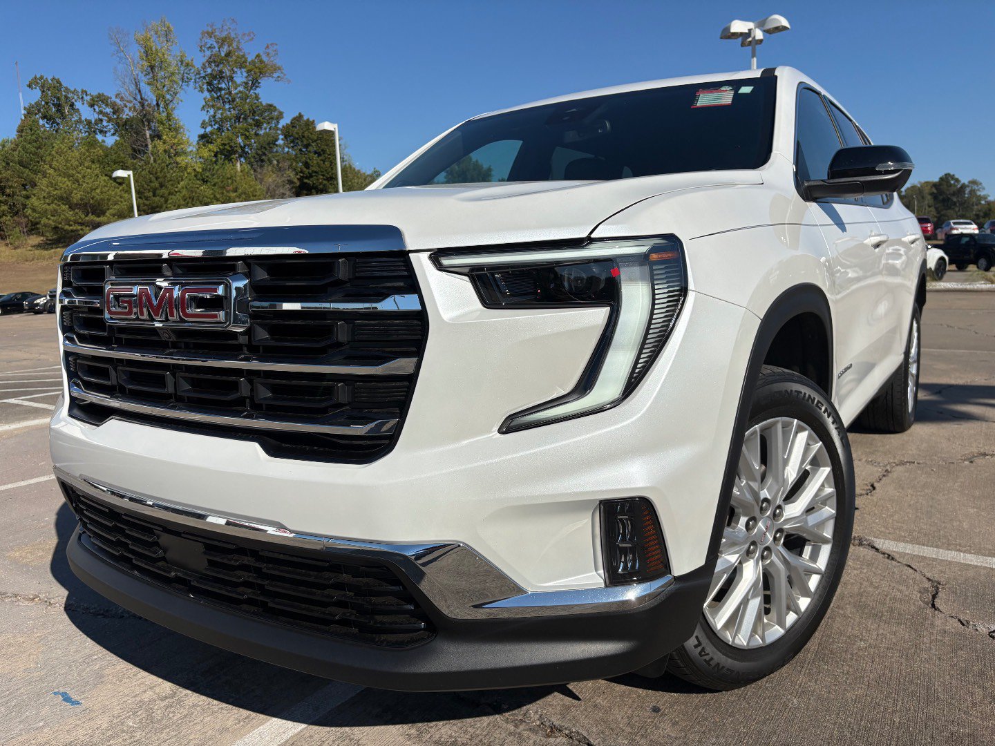 Used 2024 GMC Acadia Elevation FWD image 16