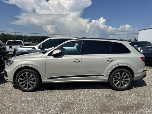 Used 2023 Audi Q7 2.0T Premium Plus AWD/4WD image 16