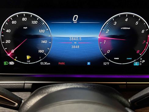 Certified 2025 Mercedes-Benz GLE 350 4MATIC image 31