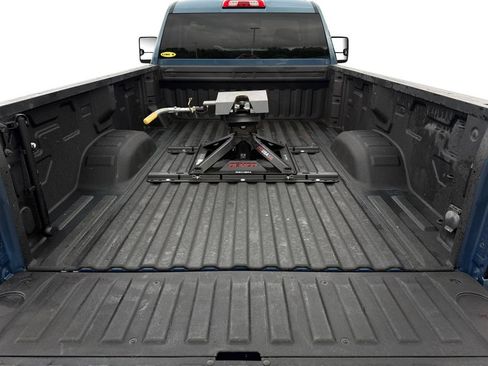 Used 2024 GMC Sierra 3500 SLE w/ SLE Convenience Package AWD/4WD image 26