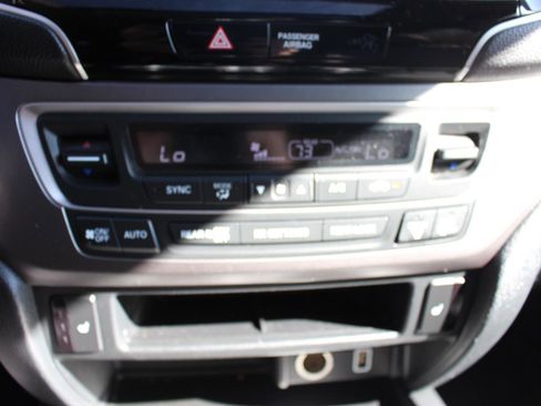 Used 2019 Honda Pilot EX-L image 21