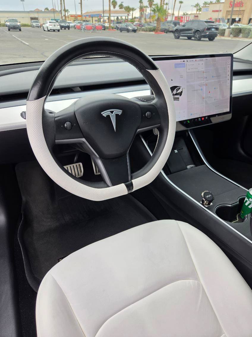 Used 2020 Tesla Model 3 Performance AWD/4WD image 5