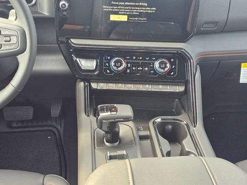 New 2026 GMC Sierra 1500 AT4 w/ AT4 Premium Package image 15