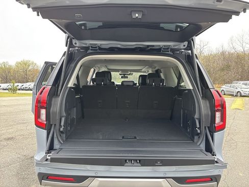 New 2026 Ford Expedition Max Platinum w/ Driver's Package image 21