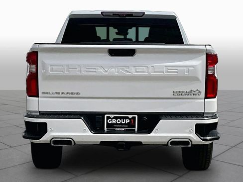 Used 2023 Chevrolet Silverado 1500 High Country w/ Technology Package RWD image 5