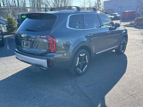 Used 2024 Kia Telluride S image 8