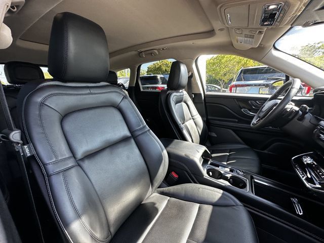 Certified 2023 Lincoln Corsair AWD w/ Equipment Group 101A image 35