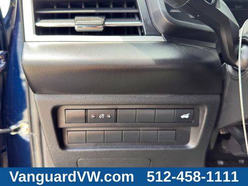 Used 2025 Mitsubishi Outlander SE FWD image 23